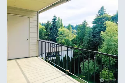 321 Bellevue Way SE #403, Bellevue, WA 98004 - Photo 18