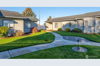 1000 13 Avenue SW #3, Quincy, WA 98848 - Photo 1