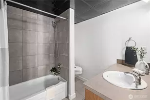 905 Cherry St, Seattle, WA 98104 - Photo 18