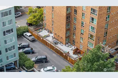 905 Cherry Street #701, Seattle, WA 98104 - Photo 20