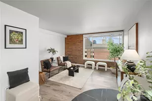 905 Cherry St, Seattle, WA 98104 - Photo 14