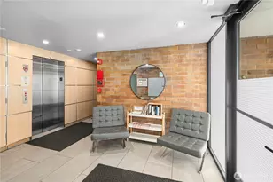 905 Cherry St, Seattle, WA 98104 - Photo 6