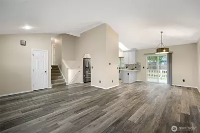 11522 SE 305th Place, Auburn, WA 98092 - Photo 8