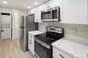 10506 NE 32nd Pl, Bellevue, WA 98004 - Photo 10