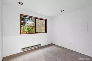 1210 101st Pl NE, Bellevue, WA 98004 - Photo 14