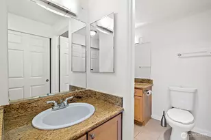 1215 S 237th Ln, Des Moines, WA 98198 - Photo 20