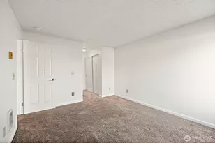 1215 S 237th Ln, Des Moines, WA 98198 - Photo 18