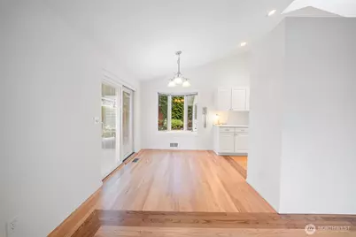 9800 Steamboat Island Road NW, Olympia, WA 98502 - Photo 10