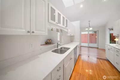 9800 Steamboat Island Road NW, Olympia, WA 98502 - Photo 12