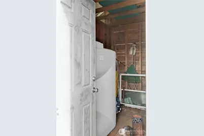 805 Elochoman Valley Road, Cathlamet, WA 98612 - Photo 10