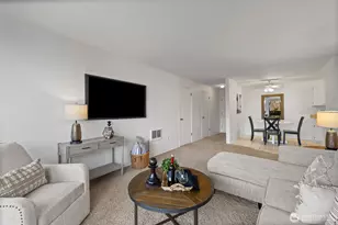 6110 24th Ave NW, Seattle, WA 98107 - Photo 8