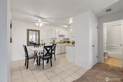 6110 24th Avenue NW #203, Seattle, WA 98107 - Photo 10