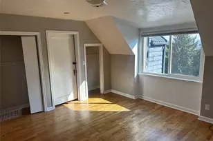 215 W Kinnear Pl, Seattle, WA 98119 - Photo 30