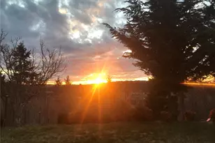 10617 189th Ave E, Bonney Lake, WA 98391 - Photo 2