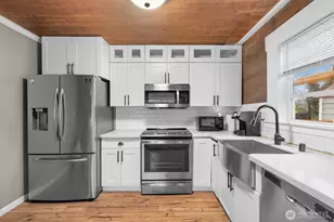 1025 S 84th St, Tacoma, WA 98444 - Photo 4