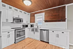 1025 S 84th St, Tacoma, WA 98444 - Photo 6