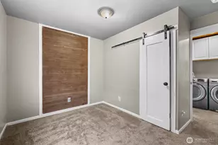 1025 S 84th St, Tacoma, WA 98444 - Photo 10