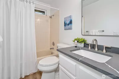 24221 SE 38th Place, Sammamish, WA 98029 - Photo 26