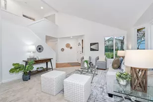 24221 SE 38th Pl, Sammamish, WA 98029 - Photo 6