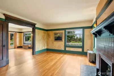 1220 10th Avenue E, Seattle, WA 98102 - Photo 22