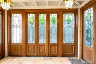 1220 10th Ave E, Seattle, WA 98102 - Photo 12