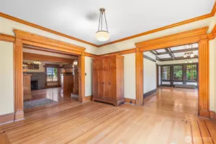 1220 10th Ave E, Seattle, WA 98102 - Photo 18