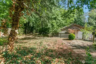 18901 61st Ave NE, Kenmore, WA 98028 - Photo 22