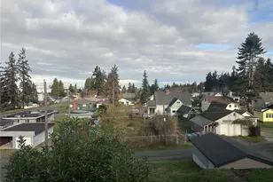 1411 E 5th St, Port Angeles, WA 98362 - Photo 2