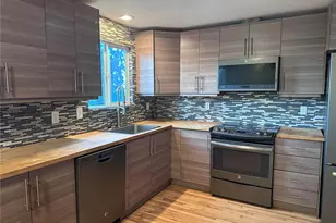 1411 E 5th St, Port Angeles, WA 98362 - Photo 12