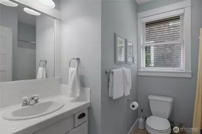 91 Compass Street, Pacific Beach, WA 98571 - Photo 12