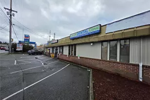 206 E Casino Rd, Everett, WA 98208 - Photo 2