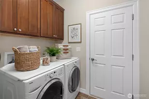 8327 Vashon Dr NE, Lacey, WA 98516 - Photo 16