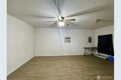 37585 Western Avenue NE, Coulee City, WA 99115 - Photo 36