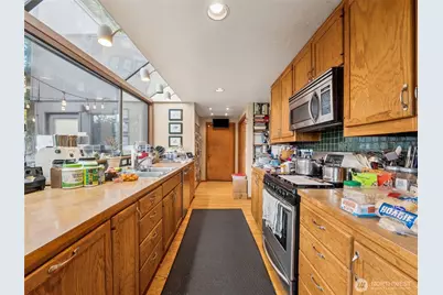 2028 34th Avenue S, Seattle, WA 98144 - Photo 10