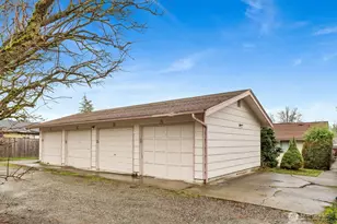 908 Liberty St, Lynden, WA 98264 - Photo 26