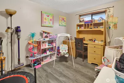 908 Liberty Street, Lynden, WA 98264 - Photo 16