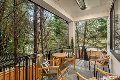 4118 161st Avenue SE, Bellevue, WA 98006 - Photo 8