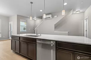 7027 Rainier Dr, Everett, WA 98203 - Photo 14