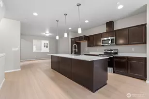 7027 Rainier Dr, Everett, WA 98203 - Photo 16