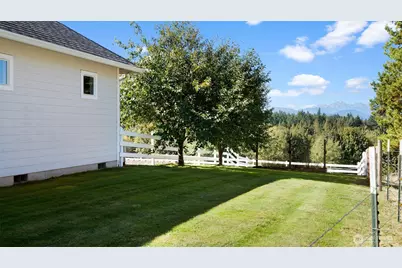 25965 Tytler Road NE, Poulsbo, WA 98370 - Photo 40