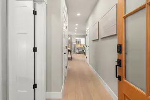 22210 80th Ave W, Edmonds, WA 98026 - Photo 2