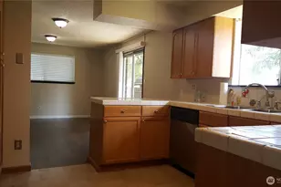 50 E Springwood Ln, Shelton, WA 98584 - Photo 8