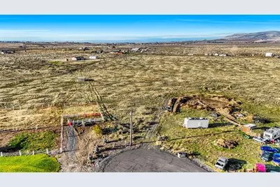 13070 NW Rd A.3, Ephrata, WA 98823 - Photo 1