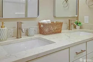 2801 Huckleberry Ln, Camano Island, WA 98282 - Photo 20