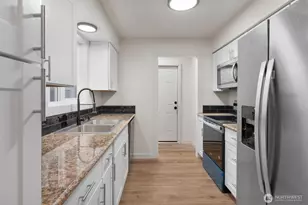 400 Ogden Rd, Castle Rock, WA 98611 - Photo 10