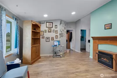 1112 106th St Ct E, Tacoma, WA 98445 - Photo 4