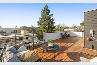 1014 B NE 70th Street, Seattle, WA 98115 - Photo 4