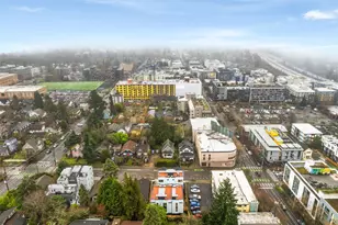 1014 B NE 70th St, Seattle, WA 98115 - Photo 28