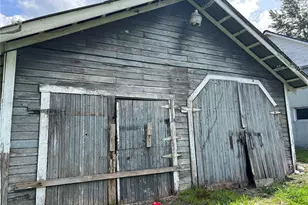 4086 Valley Hwy, Deming, WA 98244 - Photo 6