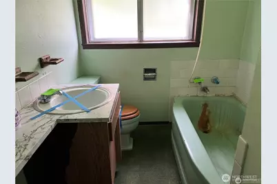 4086 Valley Hwy, Deming, WA 98244 - Photo 12